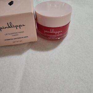 Cherry Lip Sleeping Mask